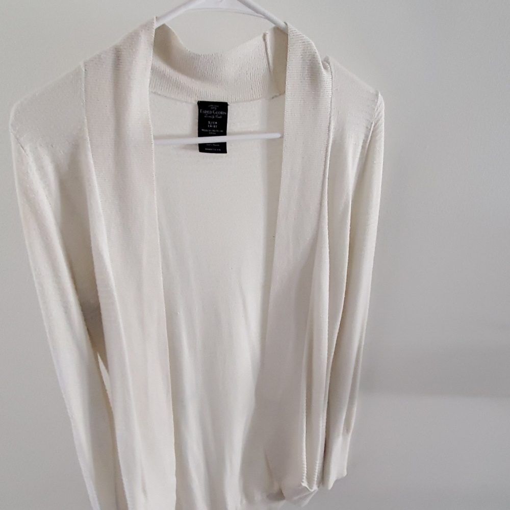 Womans sweater size s 4/6 cream color